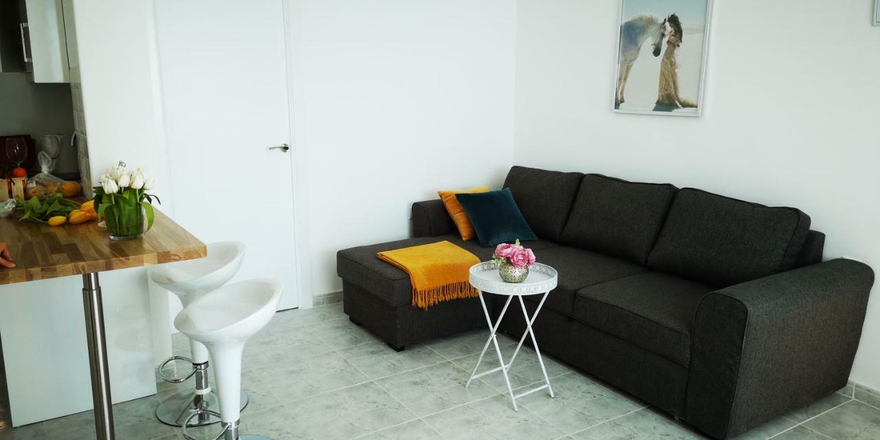Apartment Granada 302 Pool&Beach Torrevieja Bagian luar foto